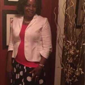 Meet your Posher, Paula